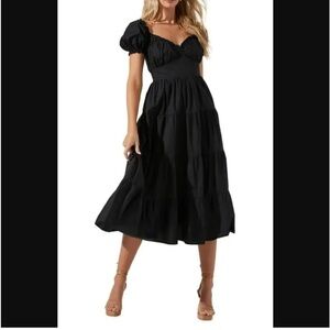 ASTR the label Sweetheart Neck Tiered Ruffle Dress in black